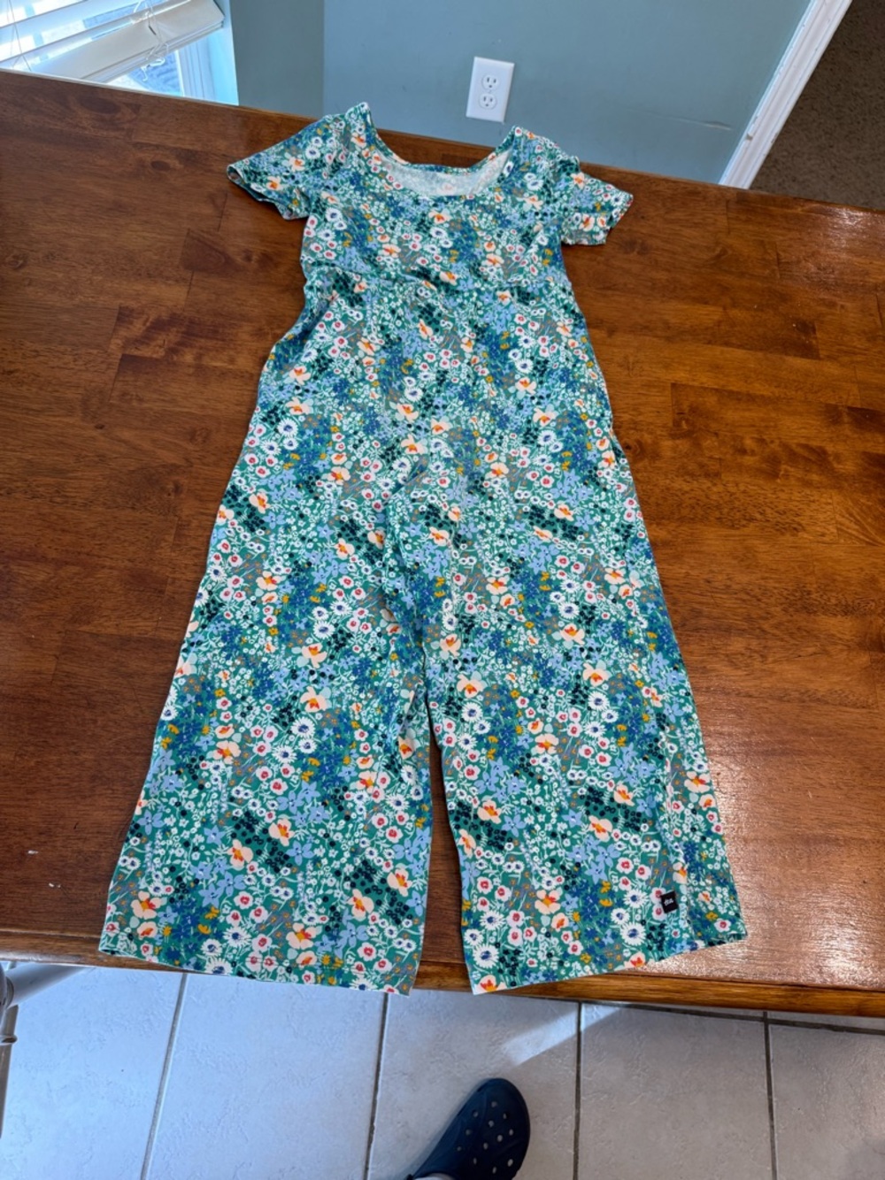 Tea Collection Girls Floral Wide Leg Jumpsuit - Green/Blue Botanical Print 10 - Picture 3 of 5